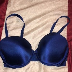 Fredricks of Hollywood bra